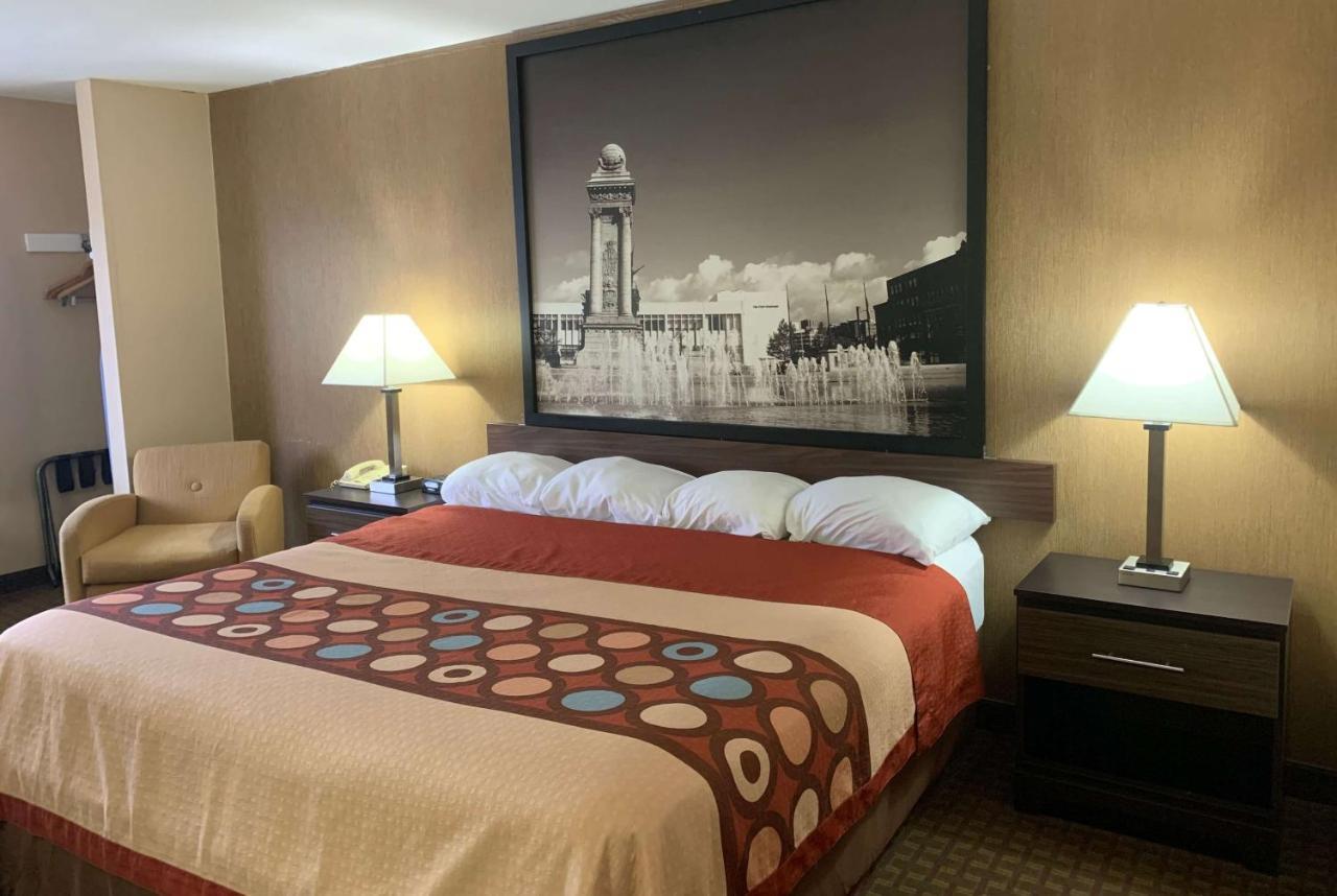 Super 8 By Wyndham Liverpool/Clay/Syracuse Area Экстерьер фото